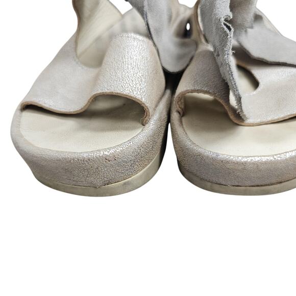 Fly London Shoes Womens EU39 Bade Bow Wedge Sandals Slip On Portugal Platform - Picture 5 of 7